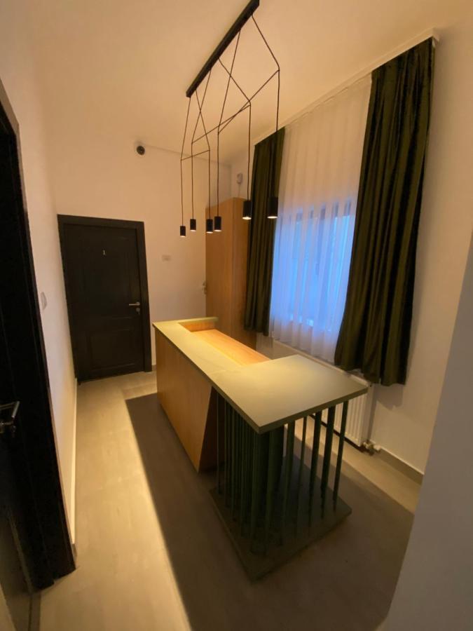 Victoria Rooms Oradea Exterior foto