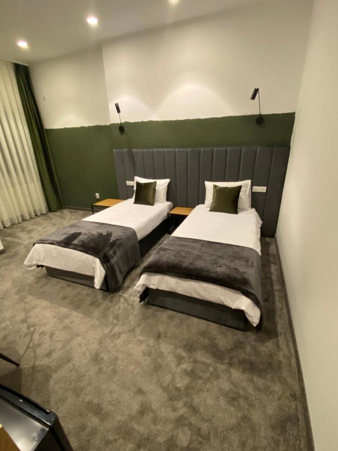 Victoria Rooms Oradea Exterior foto
