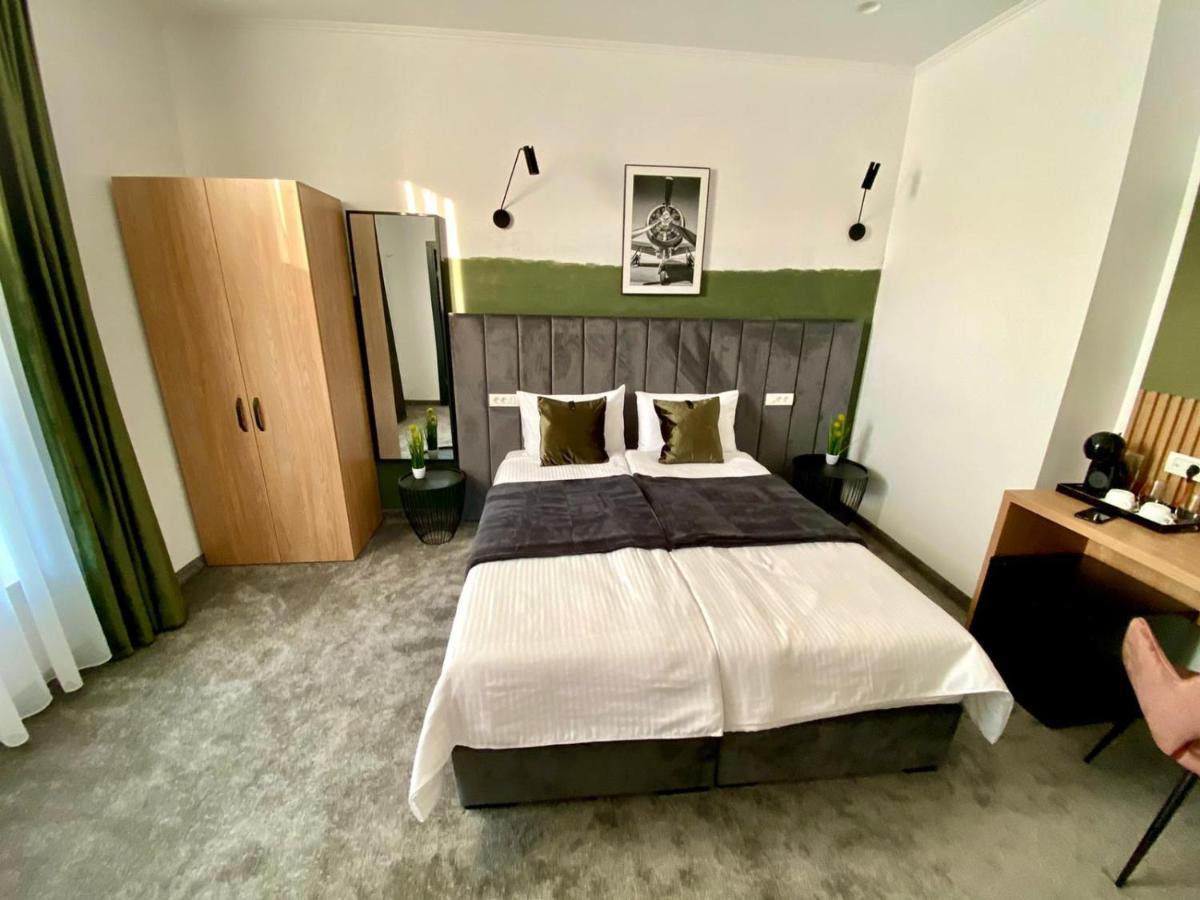 Victoria Rooms Oradea Exterior foto